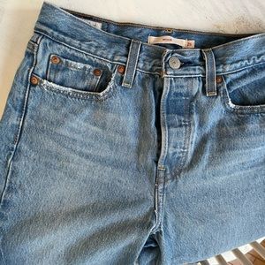 Levi’s Wedgie Jean size 26